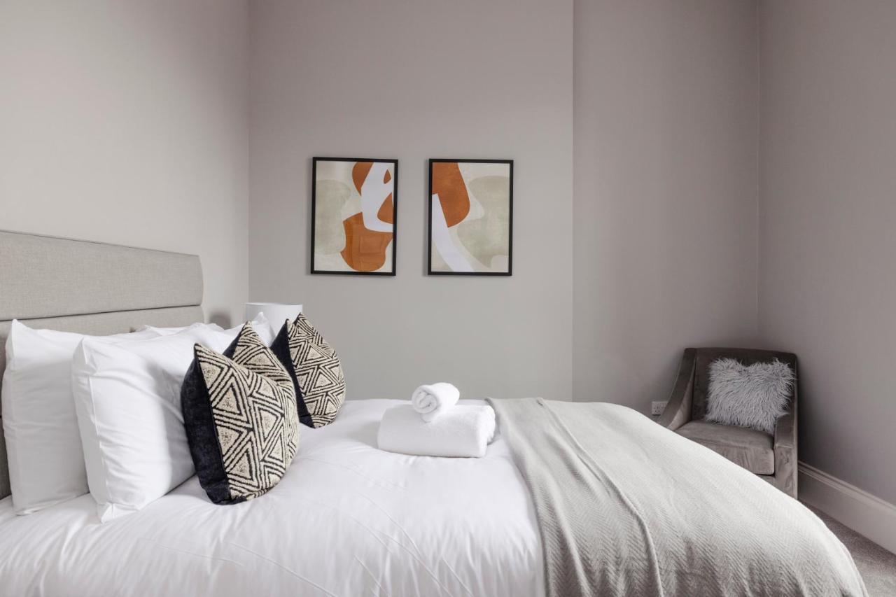 Joivy Luxurious Apt On Notable George Street Эдинбург Экстерьер фото