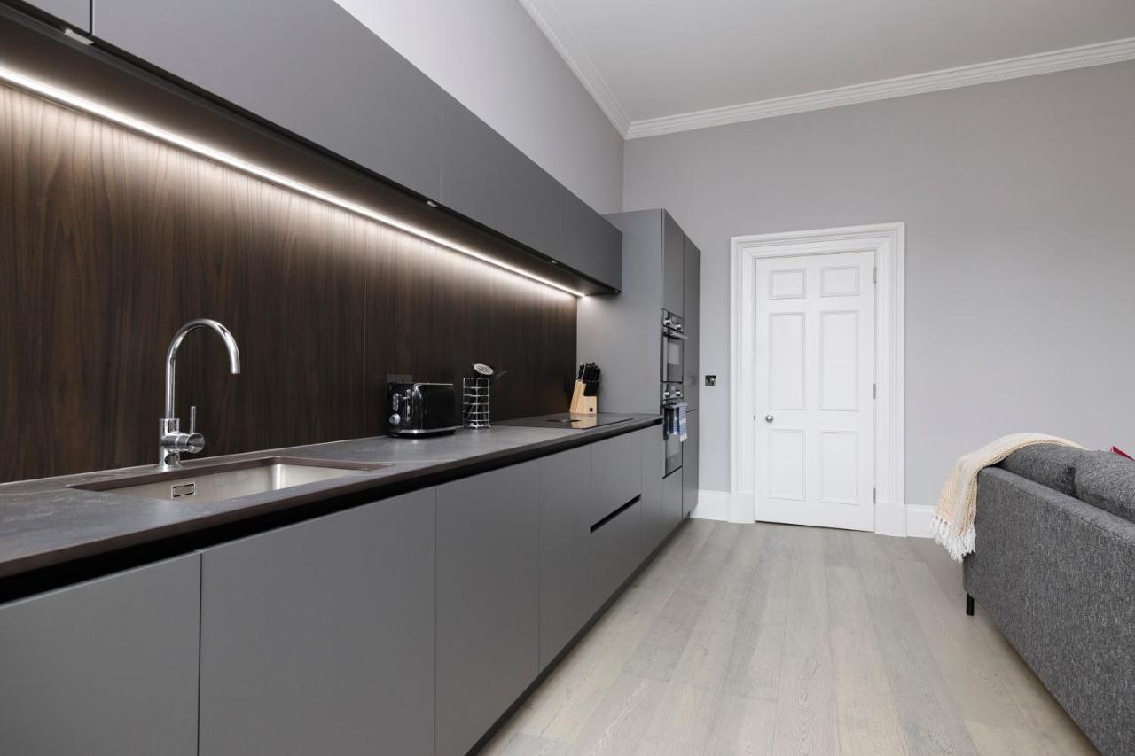 Joivy Luxurious Apt On Notable George Street Эдинбург Экстерьер фото