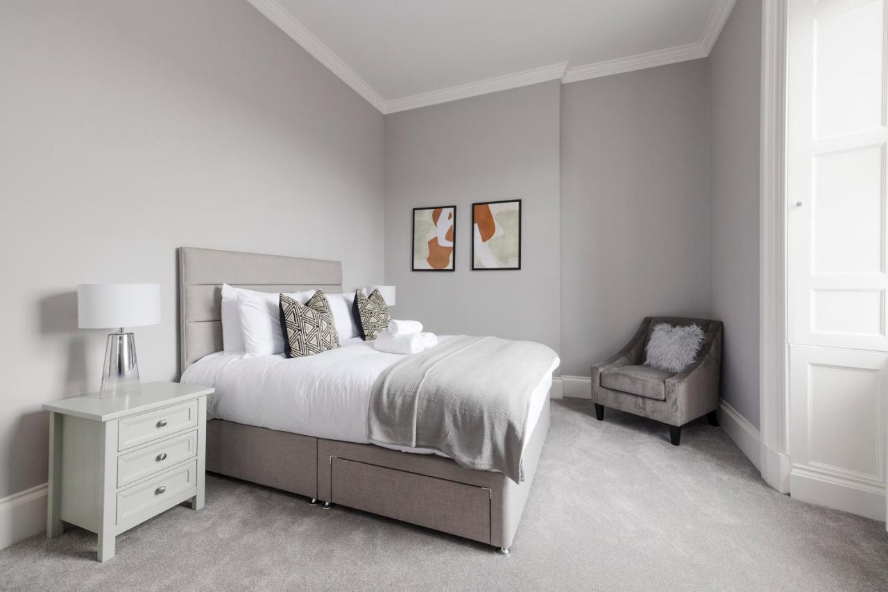Joivy Luxurious Apt On Notable George Street Эдинбург Экстерьер фото