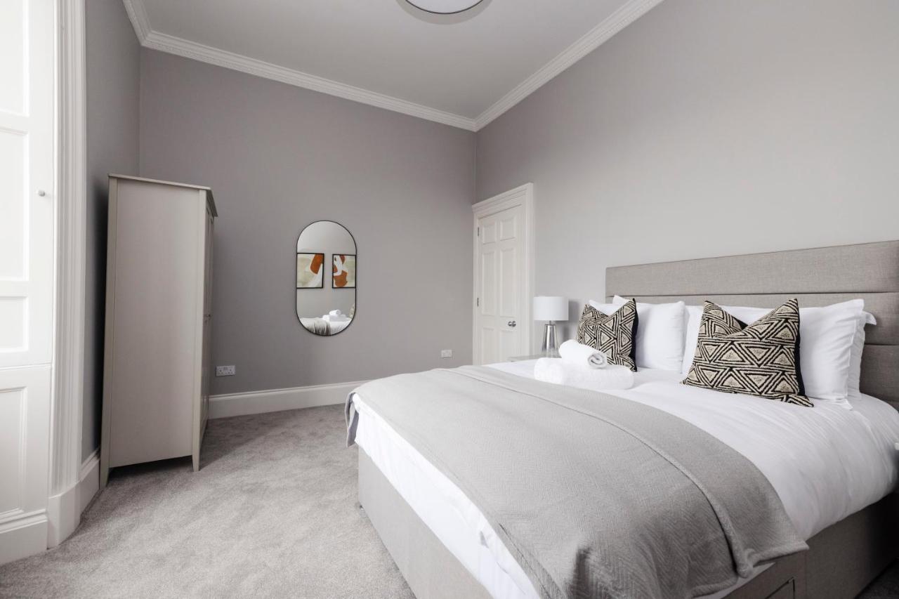 Joivy Luxurious Apt On Notable George Street Эдинбург Экстерьер фото
